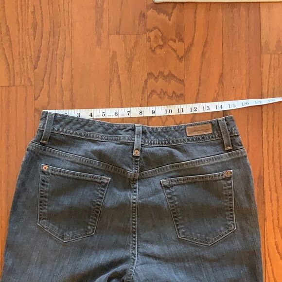Eddie Bauer size 10R Jeans - Picture 7 of 8